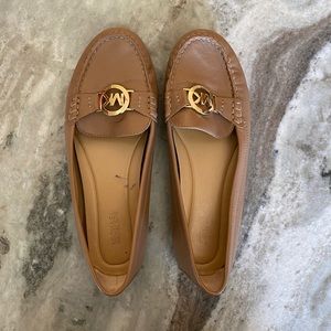 Michael Kors Leather Loafers -Tan/Nude